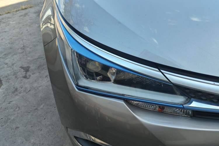 Used Toyota Corolla Hybrid E+ 2019 1.8L E-CVT Leading Edition
