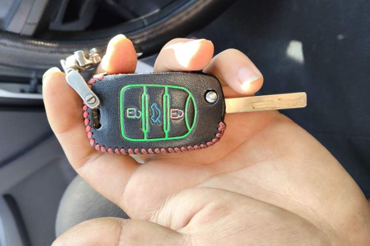 Used Wuling Hongguang 2021 1.5L S Standard Version LAR Vehicle Key