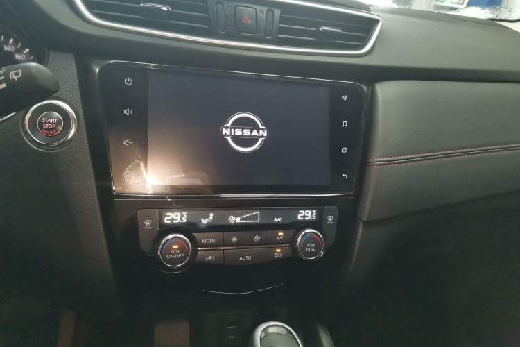 Used Nissan Qashqai 2023 Classic 2.0L CVT XV Comfort Edition
