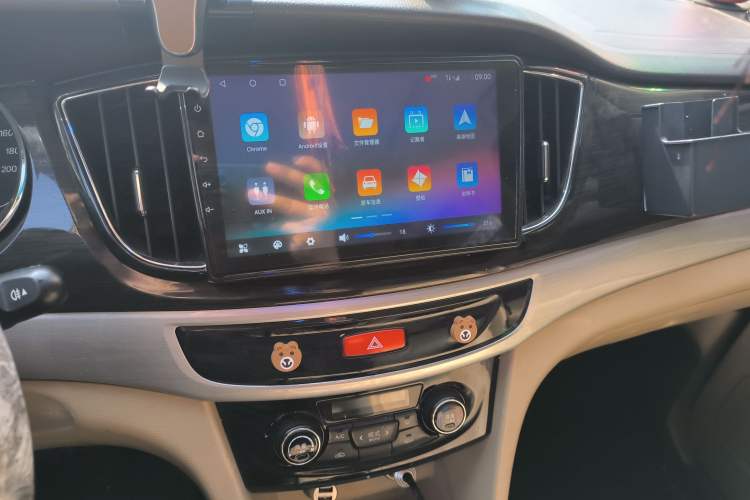 Used Baojun 730 2016 1.5L Manual Luxury Edition 7 Seats
