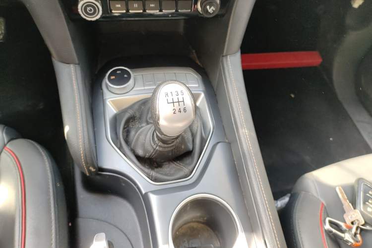 Used Foton Tunland Yutu 2020 2.0T Yutu 9 Diesel 4x4 Enjoyment Edition Long Wheelbase 4F20TC
