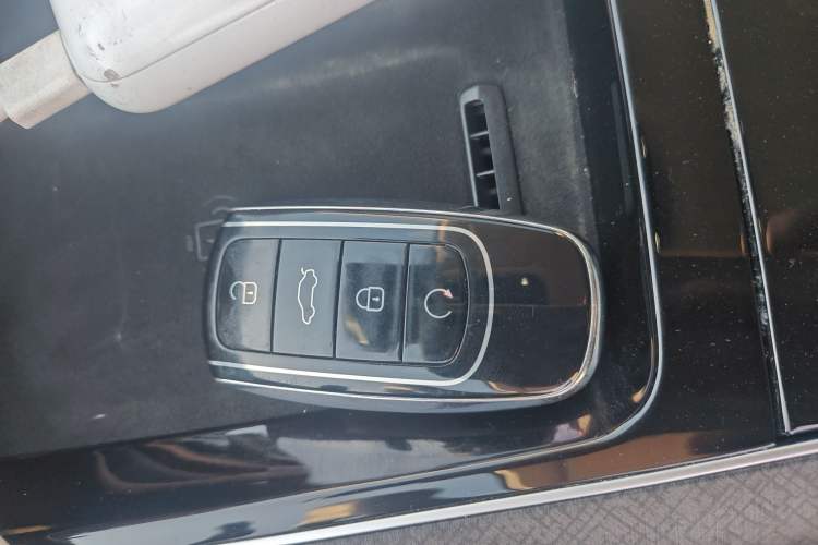 Used Chery Tiggo 9 2023 2.0T Dual-Clutch Two-Wheel Drive Luxury Edition 7 Seats