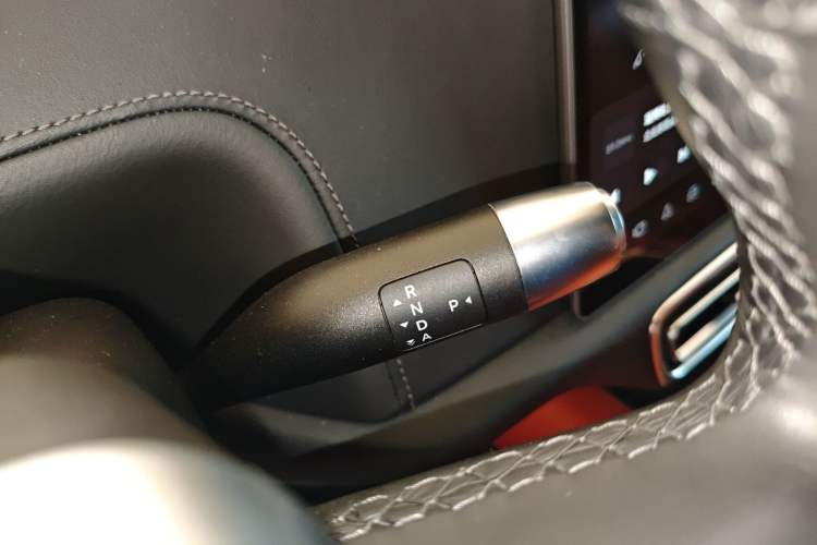 Used Li Auto L9 2022 Max model