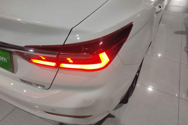 Used Ford Escort 2021 1.5L Automatic Diamond Edition