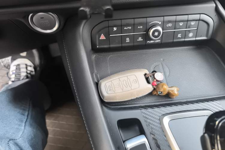 Used Haval F7 2019 2.0T Two-Wheel Drive i-Van China V standard