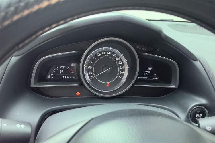 Used Mazda CX-4 2016 2.0L Automatic 2WD Blue Sky Dynamic Edition Instrument Cluster