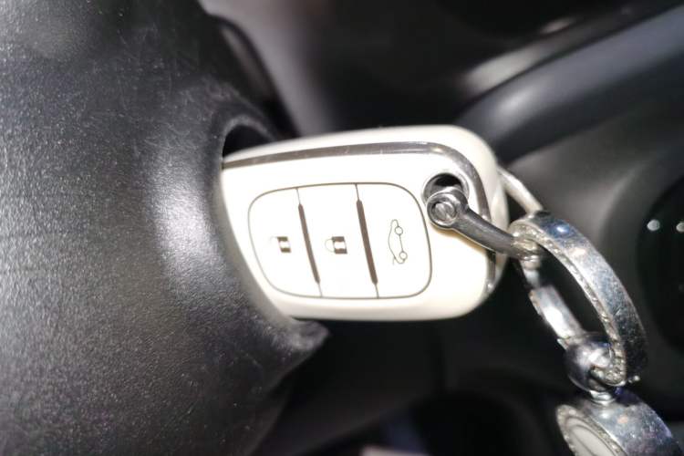 Used smart fortwo 2018 1.0L 52kW Hardtop Dynamic Version China V