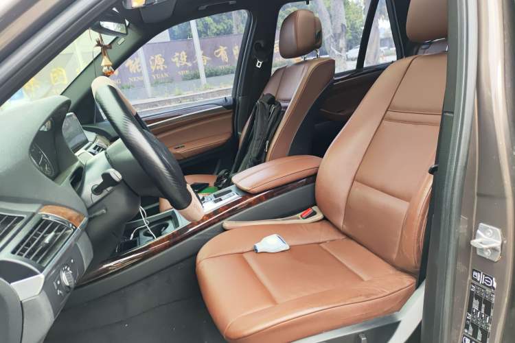 Used BMW X5 2013 xDrive35i Leading Model Left Front Seat