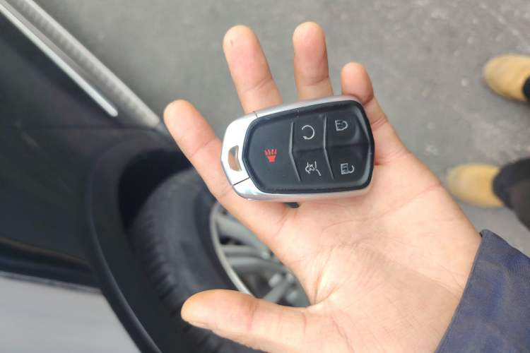 Used Cadillac XT5 2018 25T Luxury Model