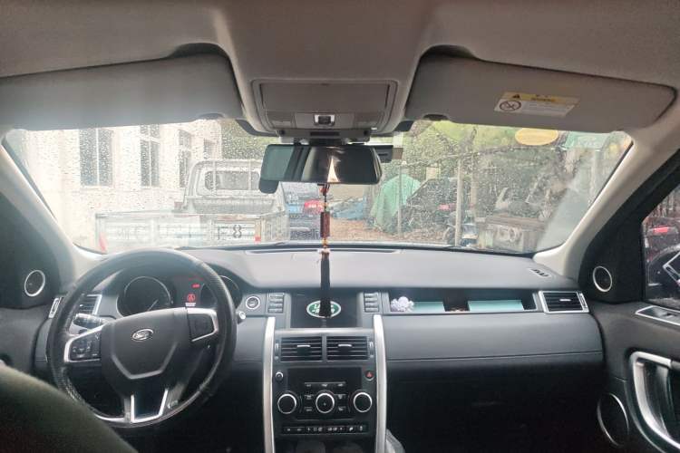 Used Land Rover Discovery Sport 2017 2.0T PURE Headliner