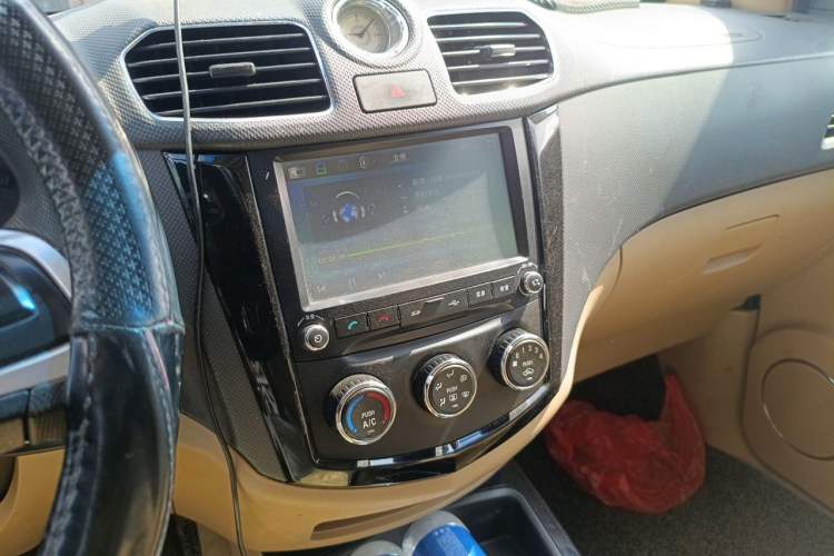 Used Wuling Hongguang 2014 1.5L S Luxury Model