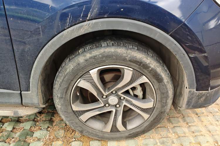 Used CHANGAN OSHAN COS1 2018 1.5T Automatic Smart 7-Seater Right Front Wheel Hub