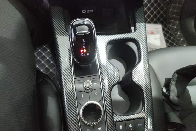 Used Cadillac XT4 2021 28T Two-Wheel Drive Luxury Version
