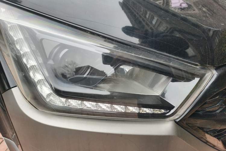 Used JMC Transit 2017 2.8T Commercial Version Long Wheelbase Mid-Roof 6/7/8-Seater JX493