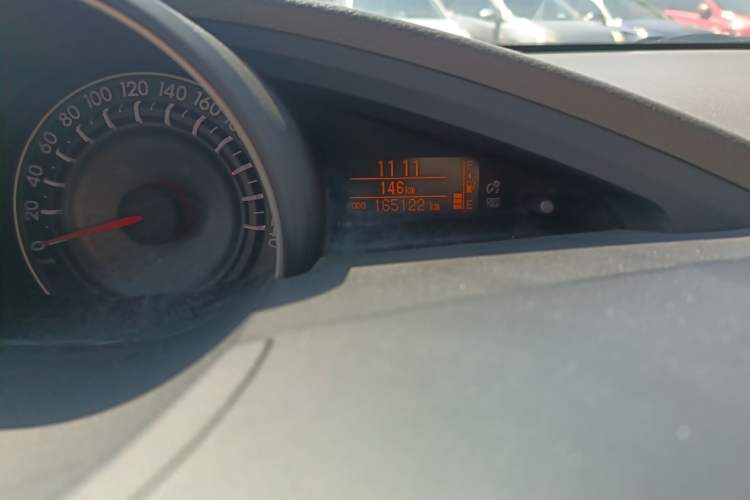 Used Toyota Verso 2011 180E CVT Elite Edition Odometer Close Up