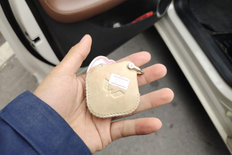 Used Wuling Bingo 2023 410 km Lingxi Deluxe Edition