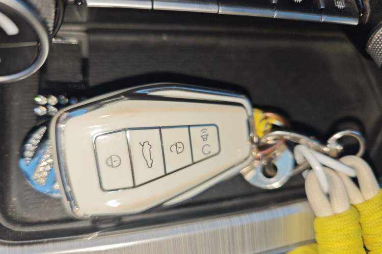 Used Geely Auto Coolray 2019 260T DCT Knight China VI Standard
