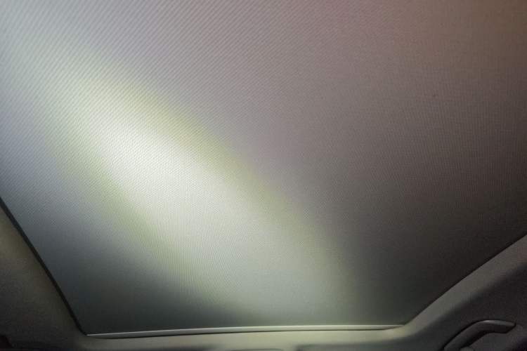 Used Audi A4L 2019 40 TFSI Ambition China VI Headliner