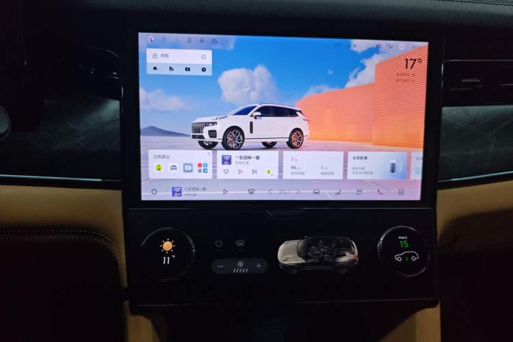 Used Lynk & Co 09 EM-P 2021 2.0T PHEV Halo Six-Seater Audio And AC Panel