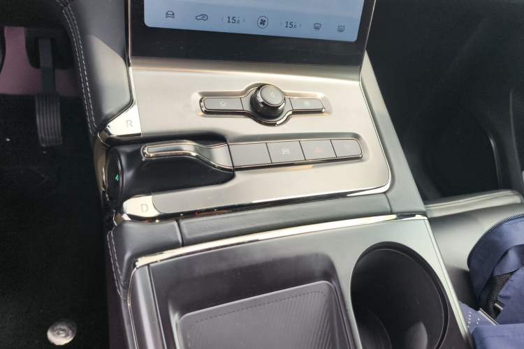 Used Nio ES6 2019 430KM First-Edition Commemorative Version
