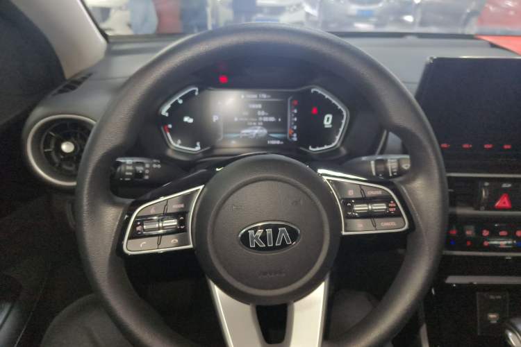 Used Kia K3 2019 1.5L CVT Smart Connectivity Version
