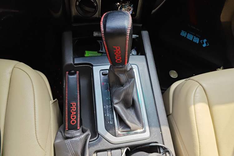 Used Toyota Prado 2015 2.7L TXL Middle East Version
