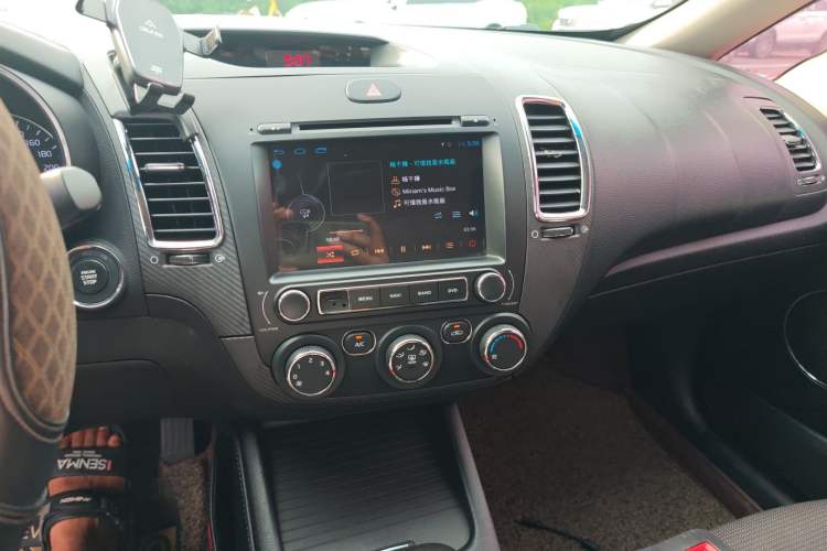 Used Kia K3 2016 1.6L Automatic GLS
