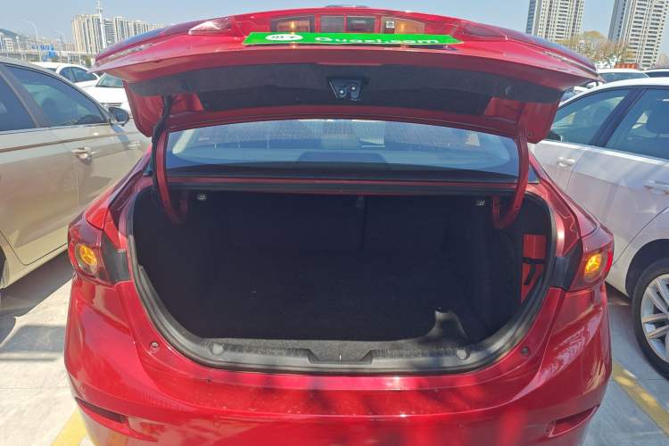 Used Mazda 3 Axela 2017 Sedan 1.5L Automatic Comfort Model Emission Standard China V