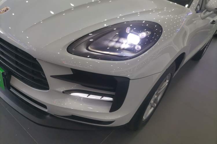 Used Porsche Macan 2018 Macan 2.0T