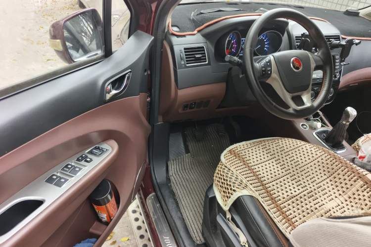 Used FORTHING Joyear X5 2015 1.6L Manual Luxury Model