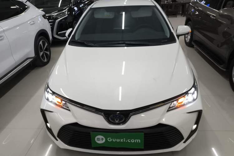 Used Toyota Corolla 2021 Dual-Engine 1.8L E-CVT Pioneer Edition
