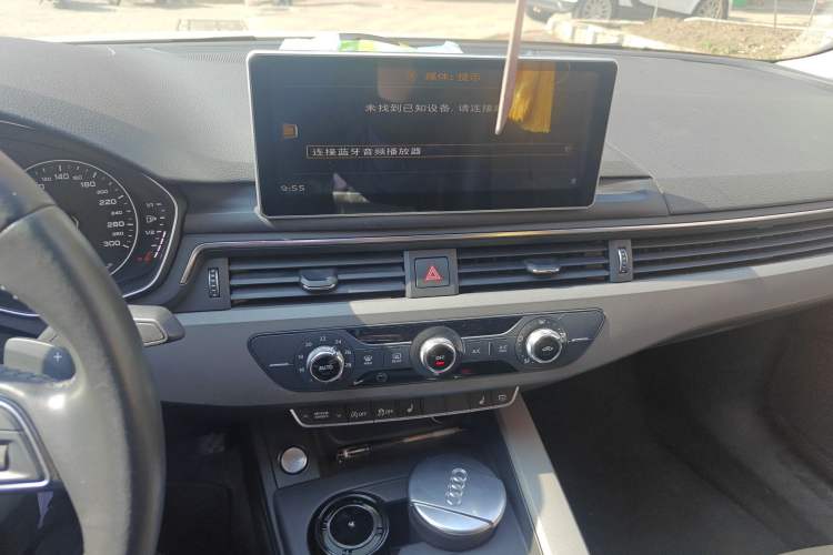 Used Audi A4L 2017 Plus 40 TFSI Ambition Model
