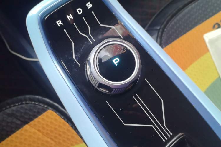 Used CHANGAN Benni E-Star 2022 Qingxin Edition Colorful Model Lithium Iron Phosphate
