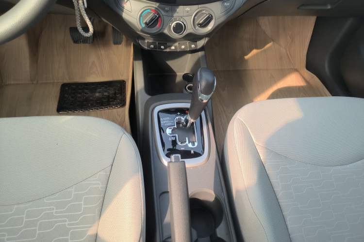 Used Chevrolet Sail 2015 Sail 3 1.3L AMT Ideal Edition