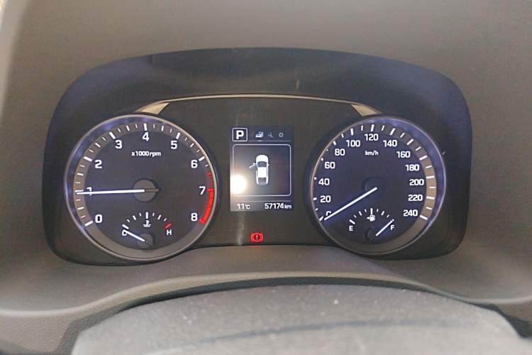 Used Hyundai Elantra (6th Generation / Lingdong) 2016 1.6L Automatic ZhiXuan – Elite Version Instrument Cluster