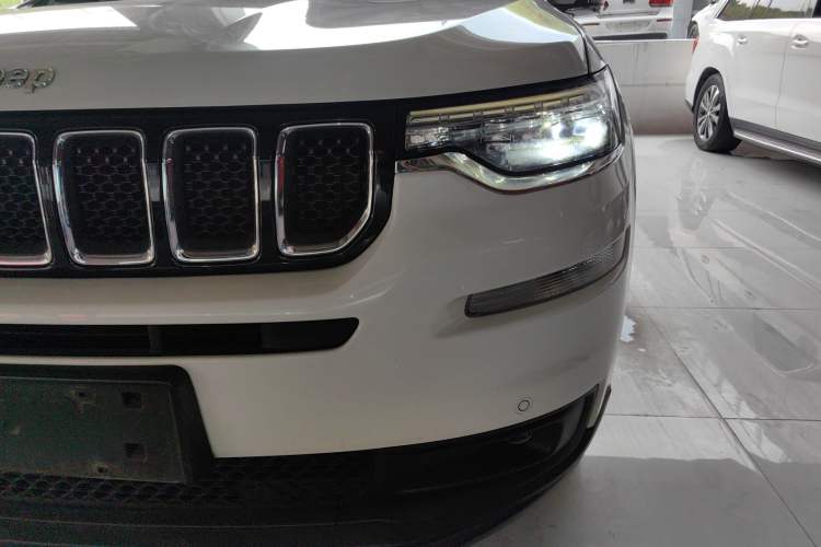 Used Jeep Grand Commander 2020 2.0T Two-Wheel Drive Leading Edition