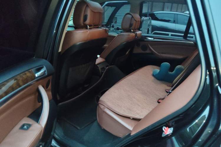 Used BMW X5 2013 xDrive35i Leading Model Left Rear Seat