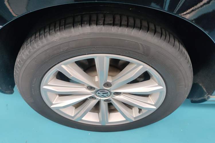 Used Volkswagen Magotan 2019 330TSI DSG Leading Model China VI Standard
