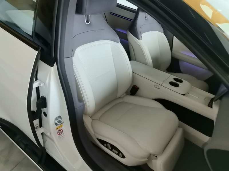 Used Avatr 06 2025 Max All-Electric Version — 24