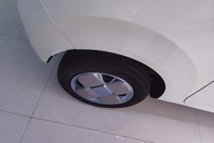 Used Geely Galaxy Panda 2024 Panda Mini 200km Endurance Bear Exterior 5