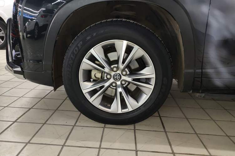 Used Toyota Highlander 2018 2.0T Four-Wheel Drive Elite Edition 7 Seats China VI Standard
