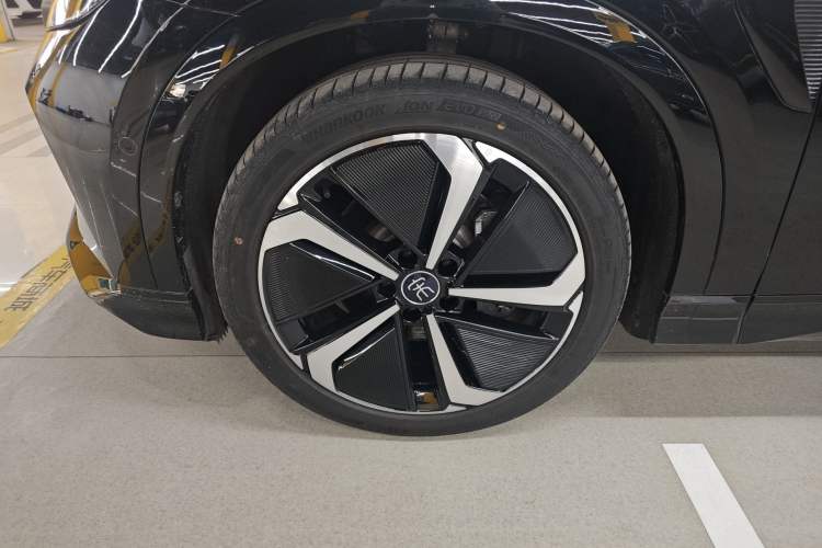 Used BYD Song L EV 2024 662 km Excellence Version
