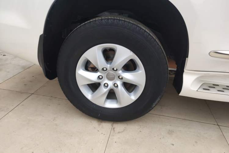 Used Haval H9 2015 2.0T Four-Wheel Drive Standard Model 7 Seats