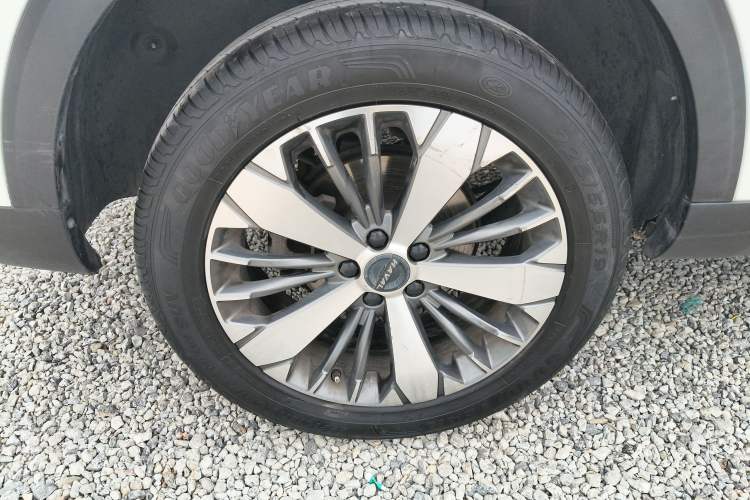 Used Haval F7x 2021 1.5T Two-Wheel Drive Smart Technology Edition Right Rear Wheel Hub