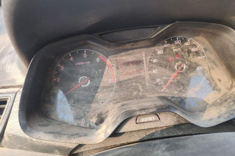 Used Baojun 310 2016 1.2L manual Comfort trim level