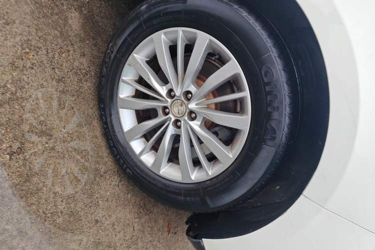 Used Zotye SR9 2017 2.0T Automatic Ultimate Light Edition