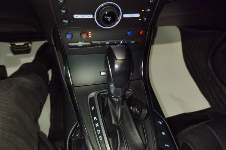 Used Ford Edge 2018 EcoBoost 245 Four-Wheel Drive Titanium 7-Seater