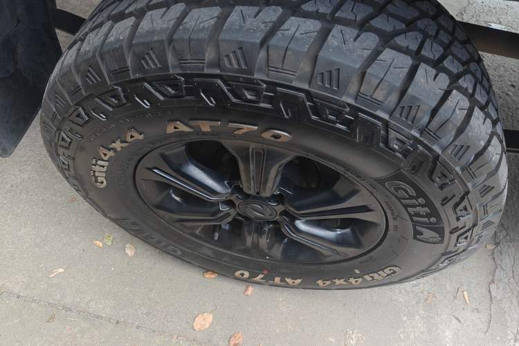 Used Dongfeng Ruichi 6 2020 2.3T Automatic All-Wheel-Drive Diesel Off-Road Version M9T
