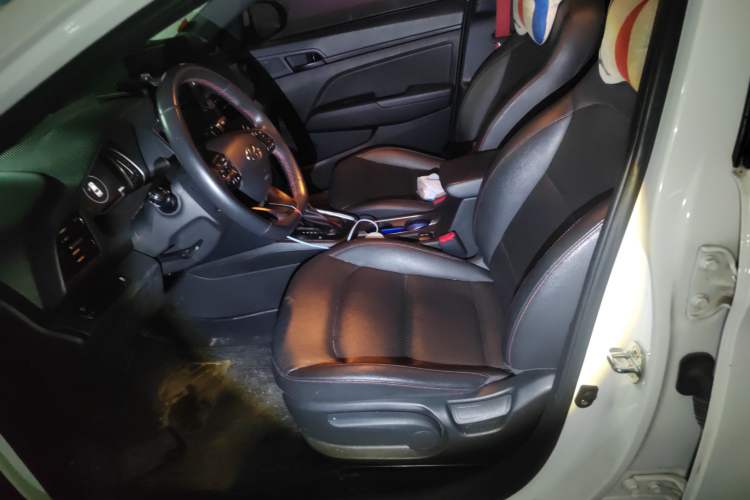 Used Hyundai Elantra (6th Generation / Lingdong) 2019 1.4T Dual-Clutch Xuan Dong · Dynamic Model Left Front Seat