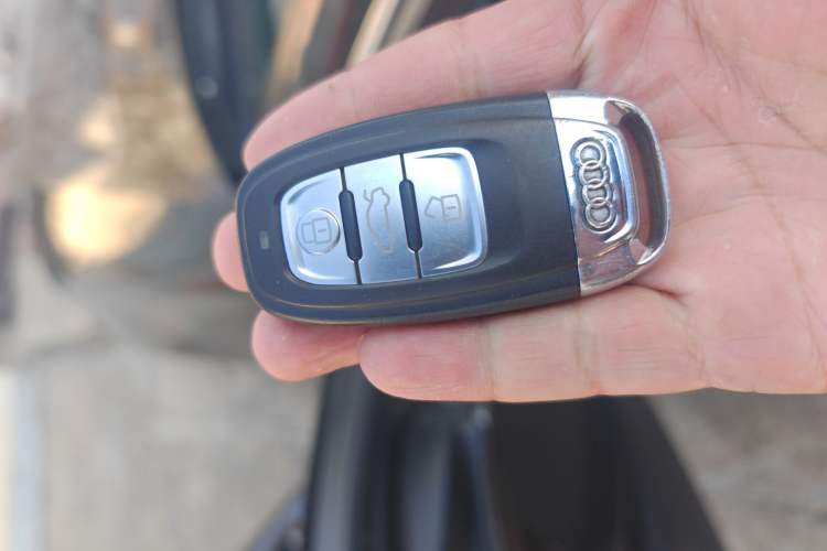 Used Audi A6L 2014 30 FSI Comfort Model